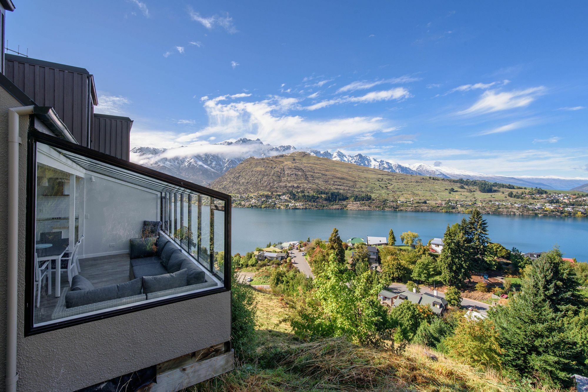 Picturesque Views At Woodlands Close Queenstown Bagian luar foto